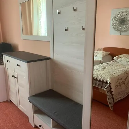 Ubytovani Alena Apartment