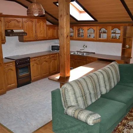 Ubytovani Alena Apartment